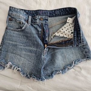 Lucky Brand “Lucky Pins Short” Denim Cutoffs Size 2